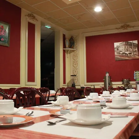 Louvre Vincenette 酒店 卢德