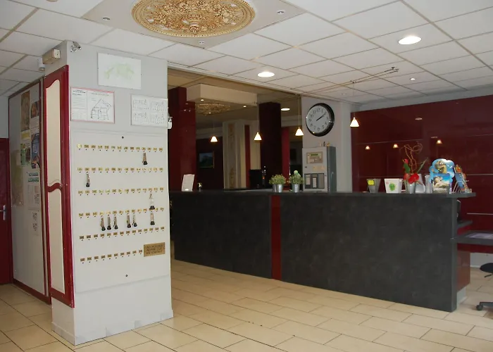 ホテル Louvre Vincenette