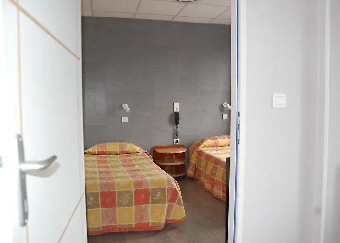 Готель Louvre Vincenette 3*