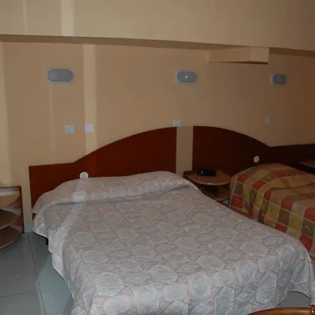 Ξενοδοχείο Louvre Vincenette