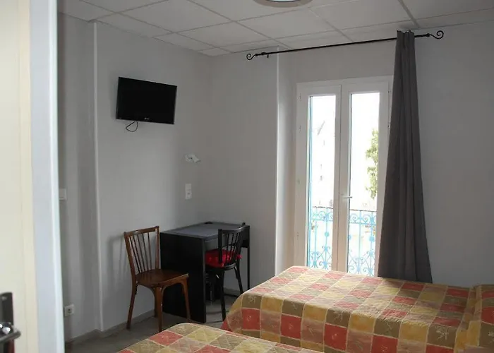 Louvre Vincenette Hotel 3*