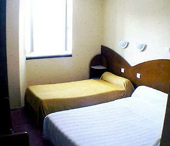 Hotel Louvre Vincenette Lourdes